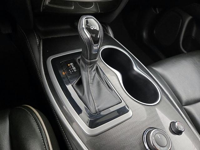 Photo of 2019 Black INFINITI QX60
