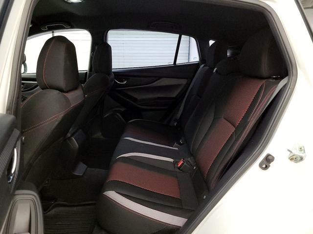 Photo of 2022 White Subaru Impreza