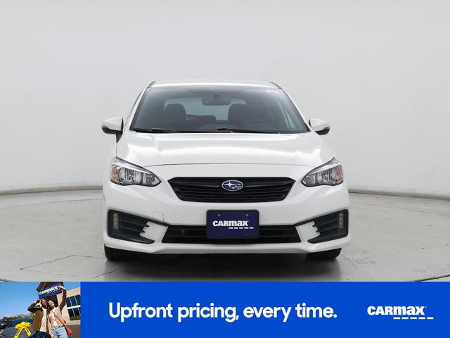 Photo of 2022 White Subaru Impreza