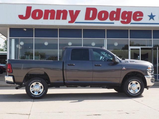 Photo of 2025 Granite RAM 2500