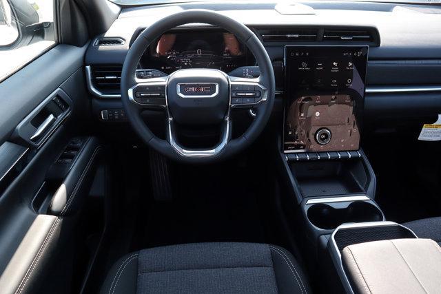 Photo of 2026 Summit White GMC Terrain