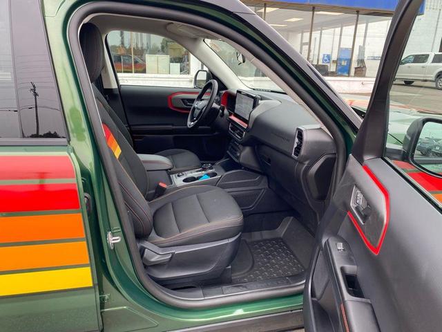 Photo of 2025 Green Metallic Ford Bronco Sport
