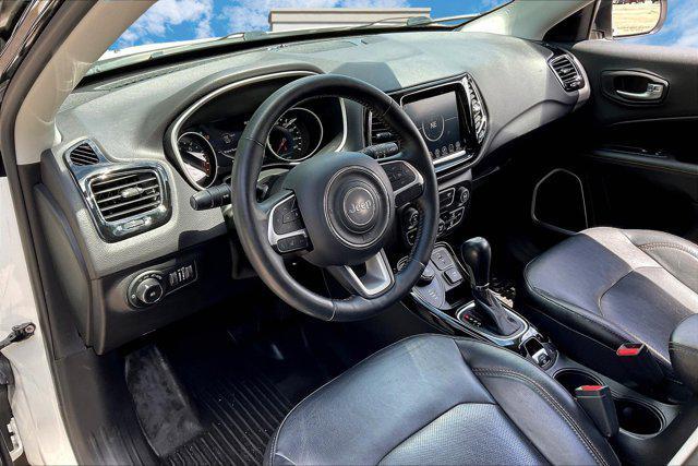 Photo of 2018 White Clearcoat Jeep Compass