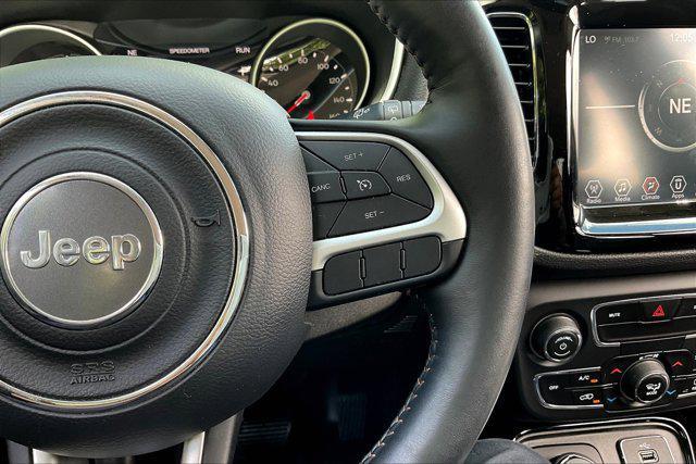 Photo of 2018 White Clearcoat Jeep Compass