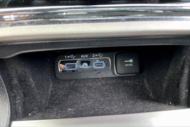Photo of 2022 Velvet Red Pearlcoat Jeep Grand Cherokee