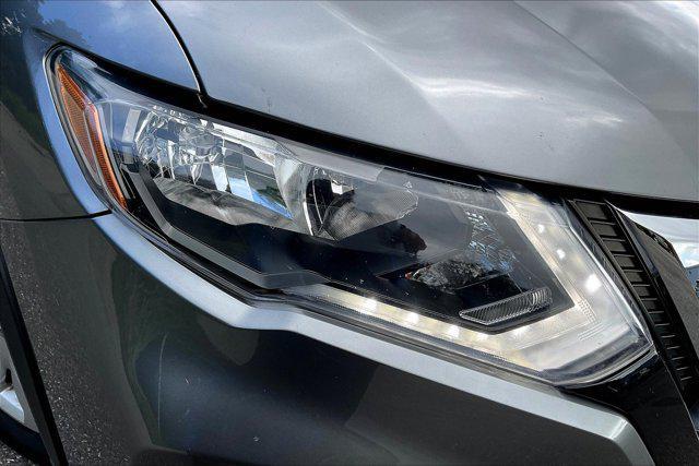 Photo of 2019 Gun Metallic Nissan Rogue