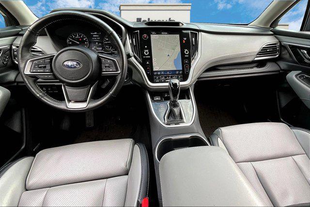 Photo of 2024 Ice Silver Metallic Subaru Outback