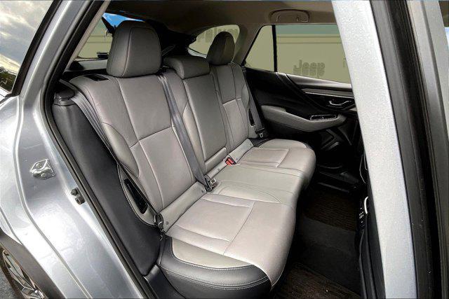 Photo of 2024 Ice Silver Metallic Subaru Outback
