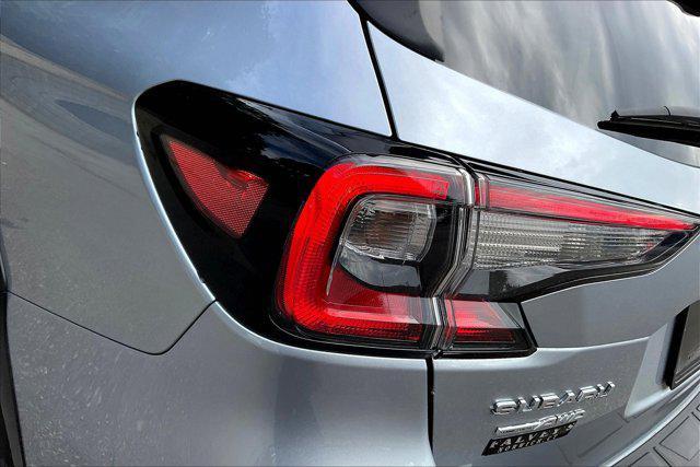 Photo of 2024 Ice Silver Metallic Subaru Outback