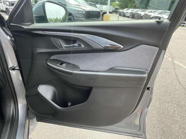 Photo of 2022 Satin Steel Metallic Chevrolet Trailblazer