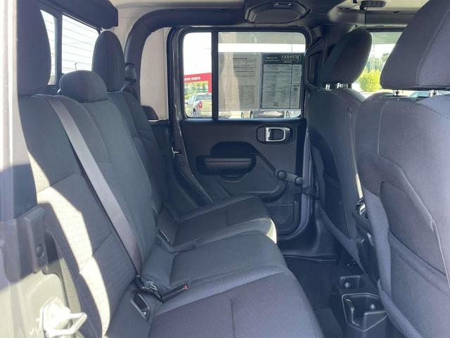 Photo of 2021 Sting Gray Clearcoat Jeep Gladiator