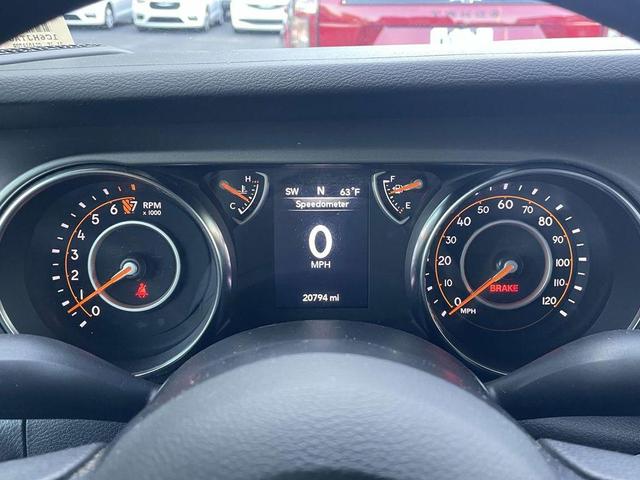 Photo of 2021 Sting Gray Clearcoat Jeep Gladiator