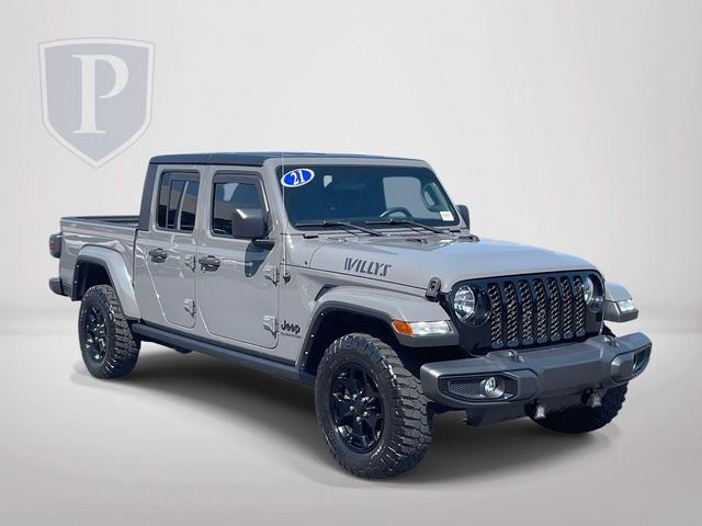 Photo of 2021 Sting Gray Clearcoat Jeep Gladiator