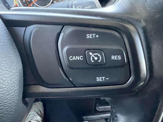 Photo of 2022 Granite Crystal Clearcoat Metallic Jeep Gladiator