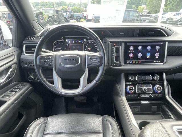 Photo of 2021 White Frost Tri-Coat GMC Yukon