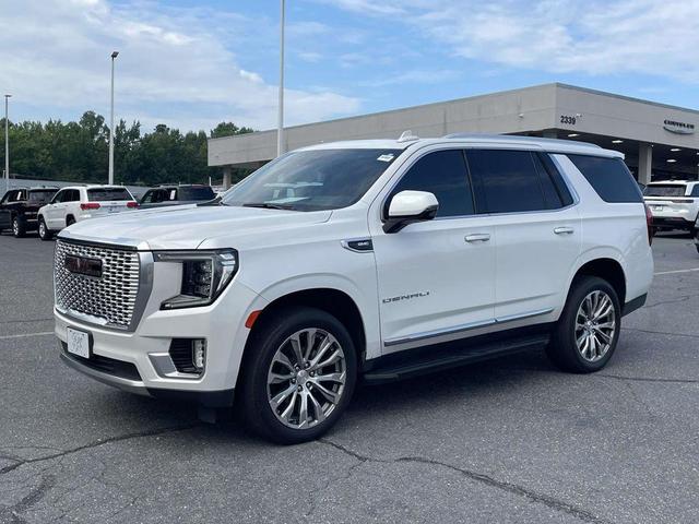 Photo of 2021 White Frost Tri-Coat GMC Yukon