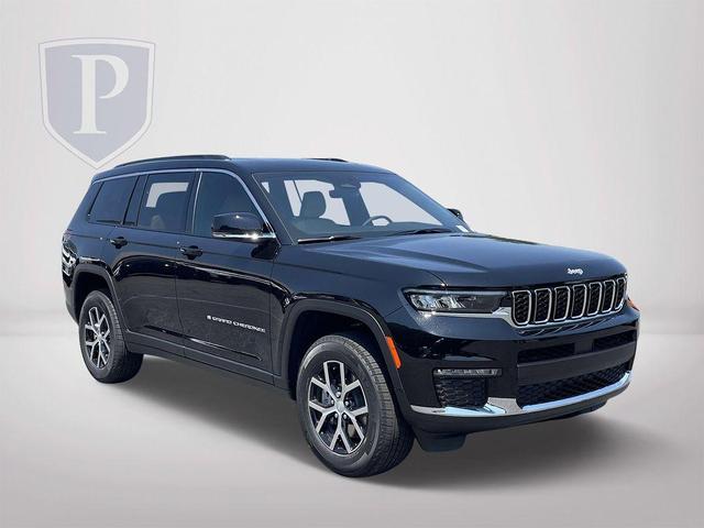 Photo of 2025 Diamond Black Jeep Grand Cherokee L