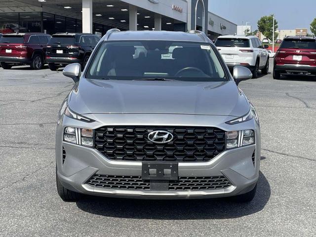 Photo of 2023 Shimmering Silver Hyundai SANTA FE