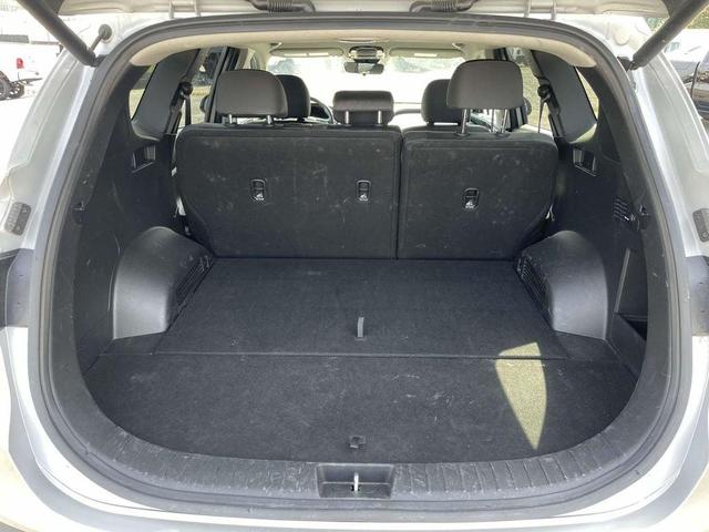Photo of 2023 Shimmering Silver Hyundai SANTA FE