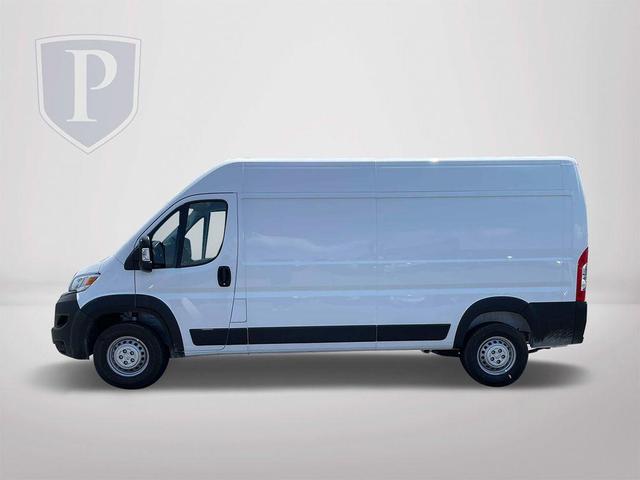 Photo of 2025 Bright White Clearcoat RAM ProMaster 2500