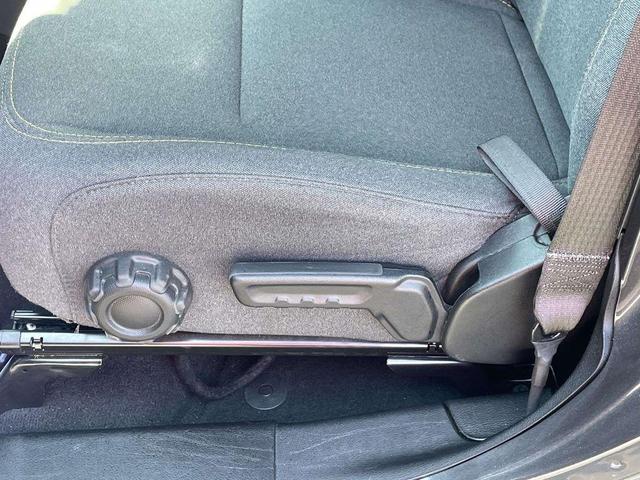 Photo of 2024 Granite Crystal Clearcoat Metallic Jeep Wrangler