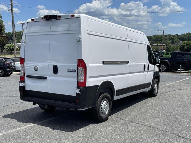 Photo of 2025 Bright White Clearcoat RAM ProMaster 2500
