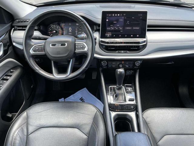 Photo of 2022 Granite Crystal Clearcoat Metallic Jeep Compass