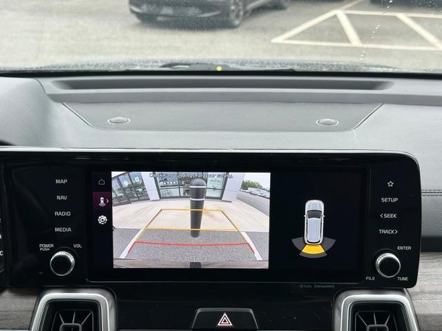 Photo of 2022 Ebony Black Kia Sorento