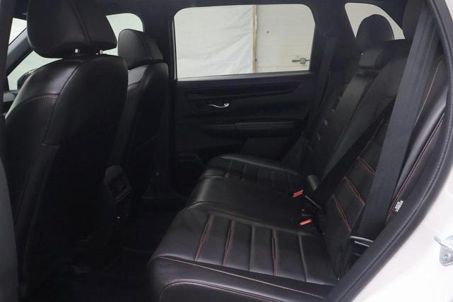 Photo of 2025 White Honda CR-V Hybrid