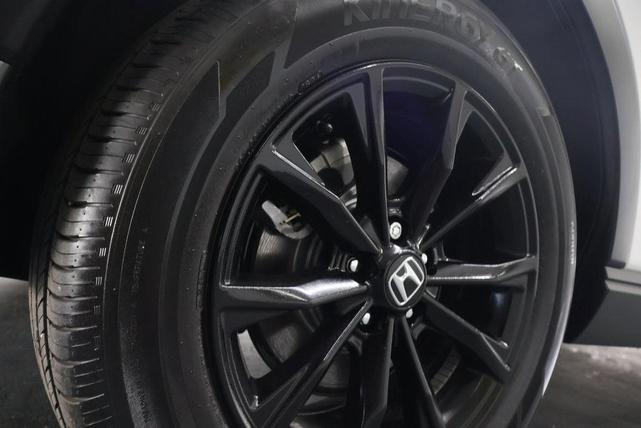 Photo of 2025 White Honda CR-V Hybrid