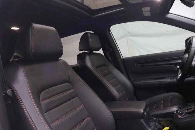 Photo of 2025 White Honda CR-V Hybrid