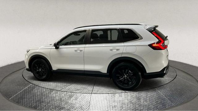Photo of 2025 White Honda CR-V Hybrid