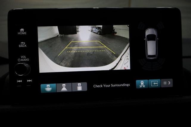 Photo of 2025 White Honda CR-V Hybrid