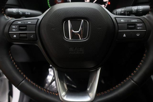 Photo of 2025 White Honda CR-V Hybrid