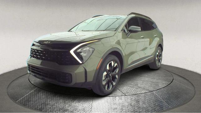 Photo of 2024 Jungle Green Kia Sportage
