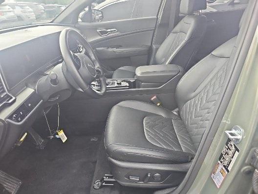 Photo of 2024 Jungle Green Kia Sportage