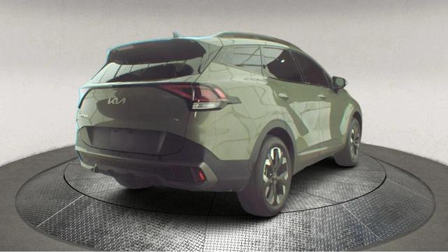 Photo of 2024 Jungle Green Kia Sportage