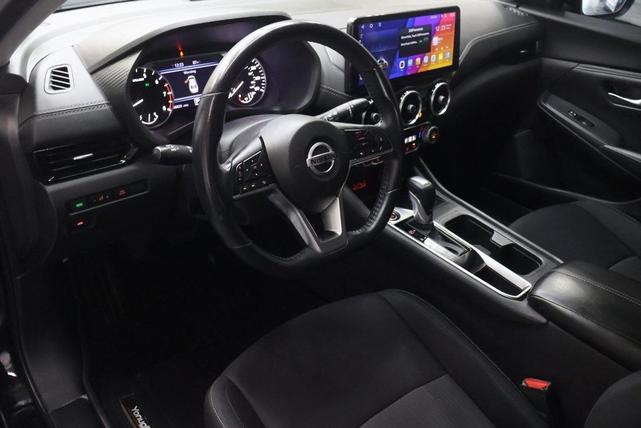 Photo of 2021 Black Nissan Sentra