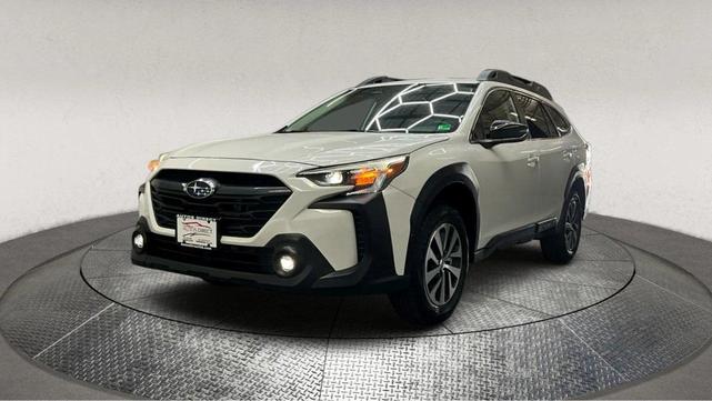 Photo of 2025 Crystal White Pearl Subaru Outback