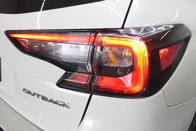 Photo of 2025 Crystal White Pearl Subaru Outback