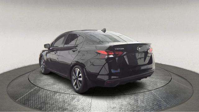 Photo of 2021 Black Nissan Versa