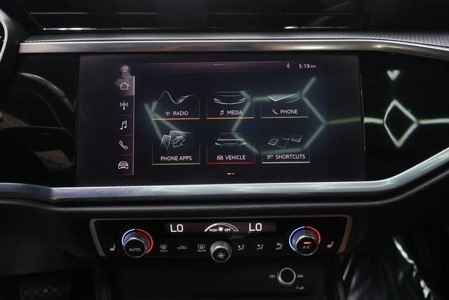 Photo of 2021 Ibis White Audi Q3