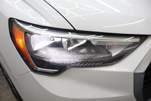 Photo of 2021 Ibis White Audi Q3