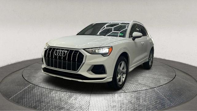 Photo of 2021 Ibis White Audi Q3