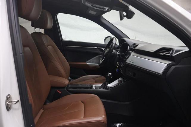 Photo of 2021 Ibis White Audi Q3