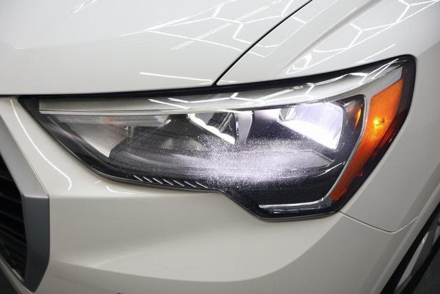 Photo of 2021 Ibis White Audi Q3