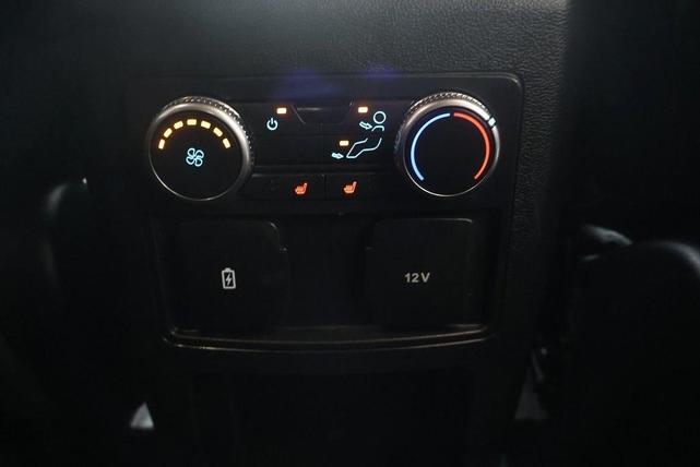 Photo of 2020 Black Ford Explorer