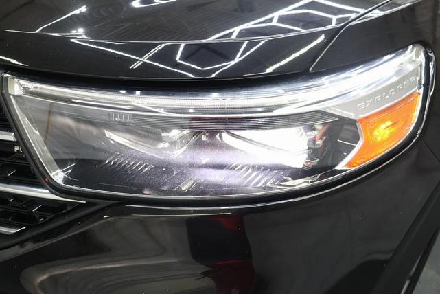 Photo of 2020 Black Ford Explorer