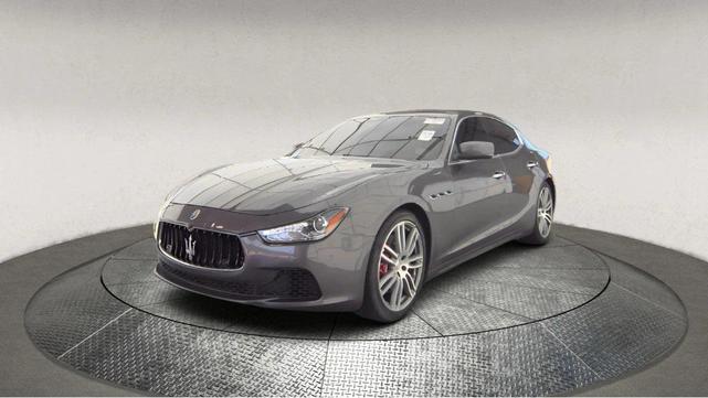 Photo of 2015 Gray Maserati Ghibli
