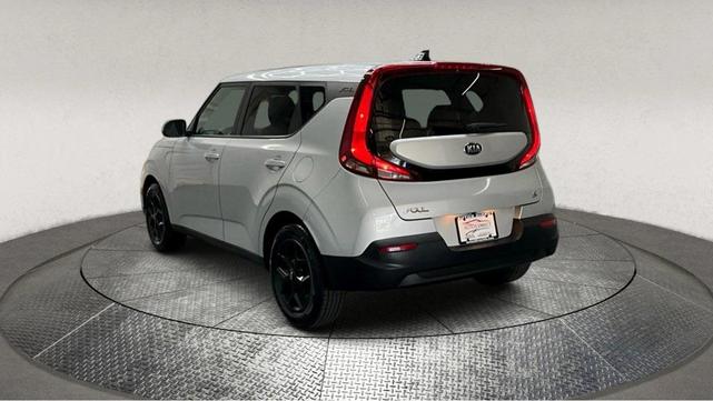 Photo of 2020 Sparkling Silver Kia Soul